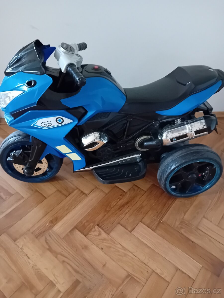 Dětská elektrická motorka