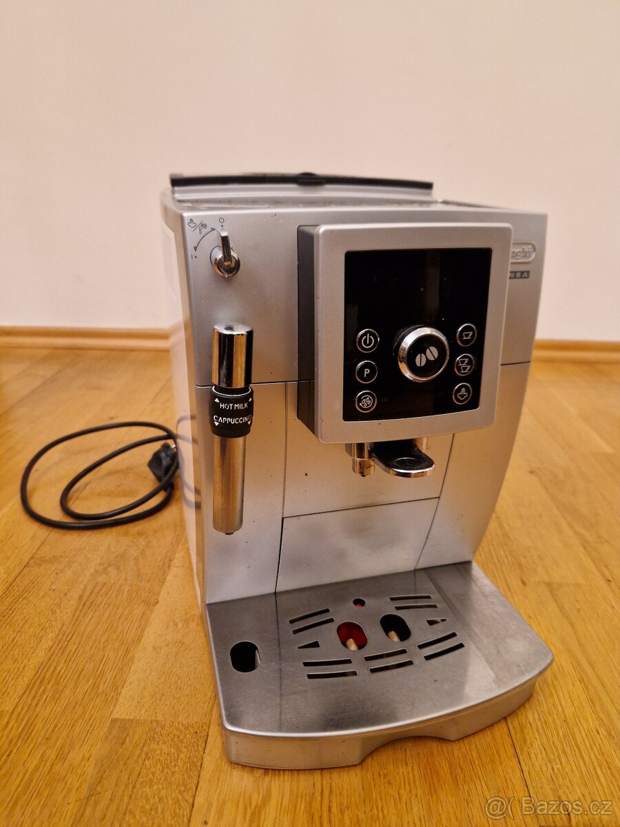 Automatický kávovar DeLongi INTENSA