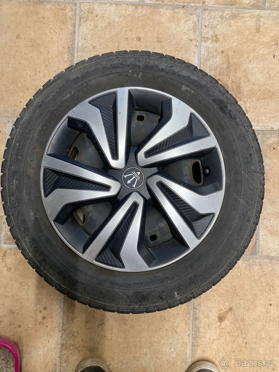 Zimní pneu 165/70/14
