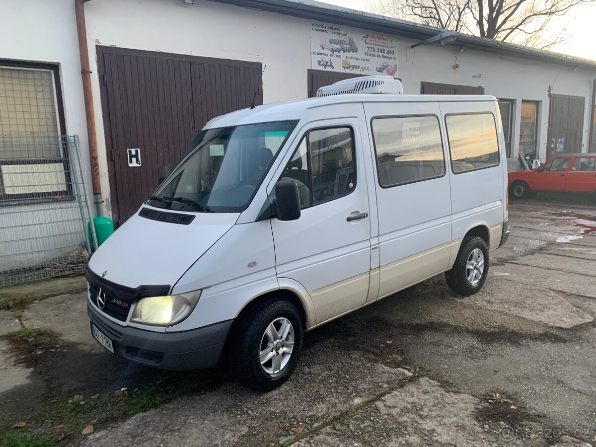 Mercedes Benz Sprinter