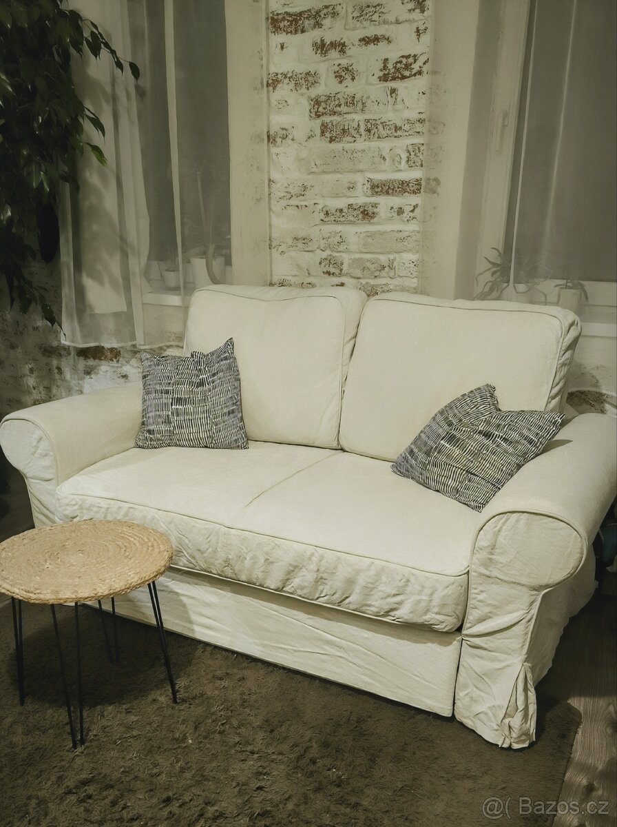 Rozkládací sedačka