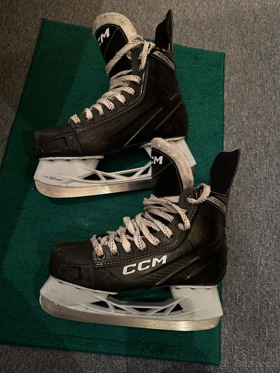 Lední brusle ccm vel 38.5