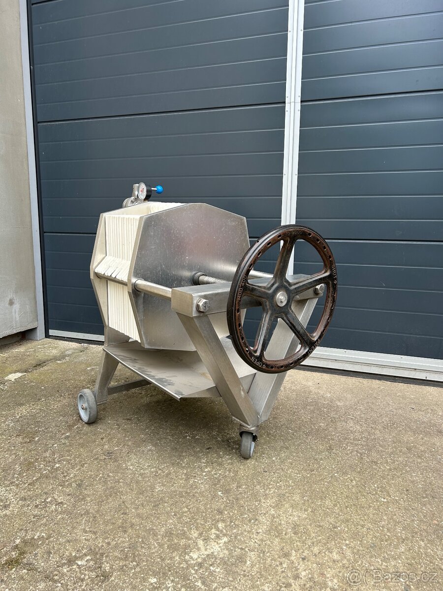 Deskový filtr 40x40