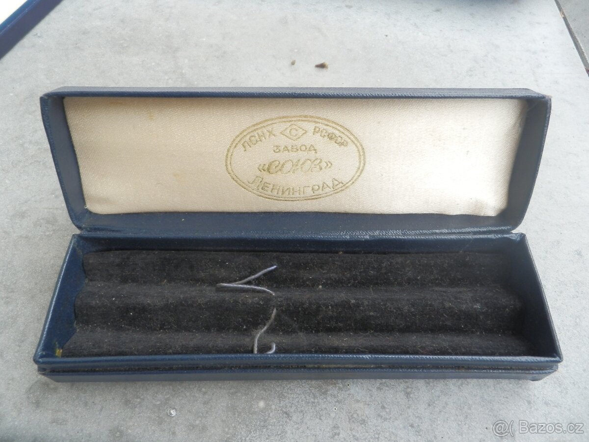 krabičky na šperky - retro