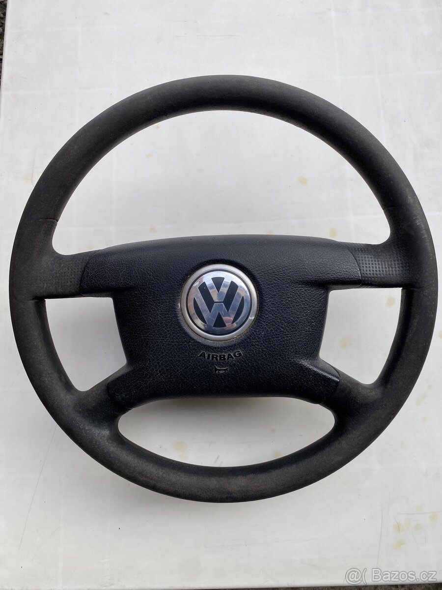 t5 volant s airbagem