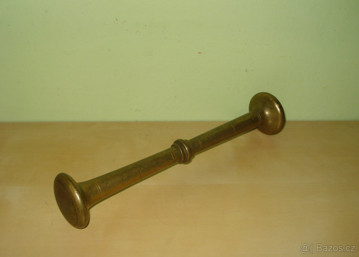 Palička ke hmoždíři č. 7.