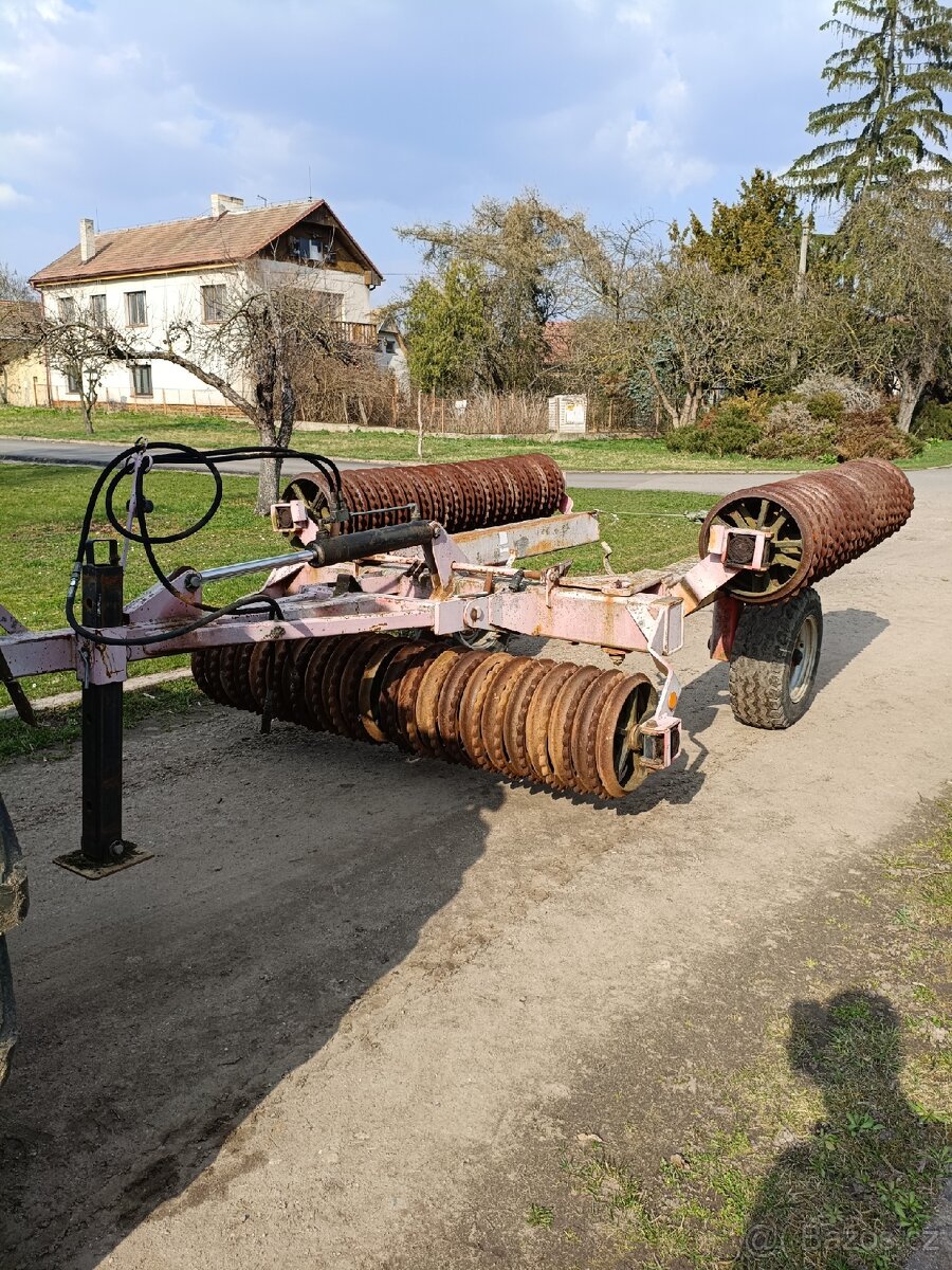 Cambridge válce 6m