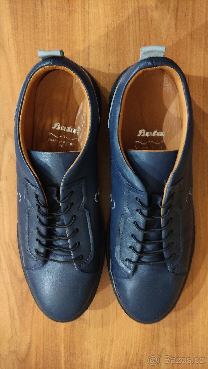 Pánské kožené boty Baťa velikost 44 modré