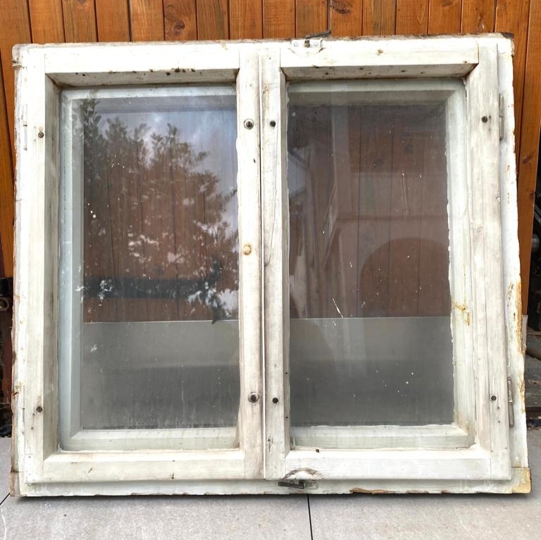 Dřevěné  okno