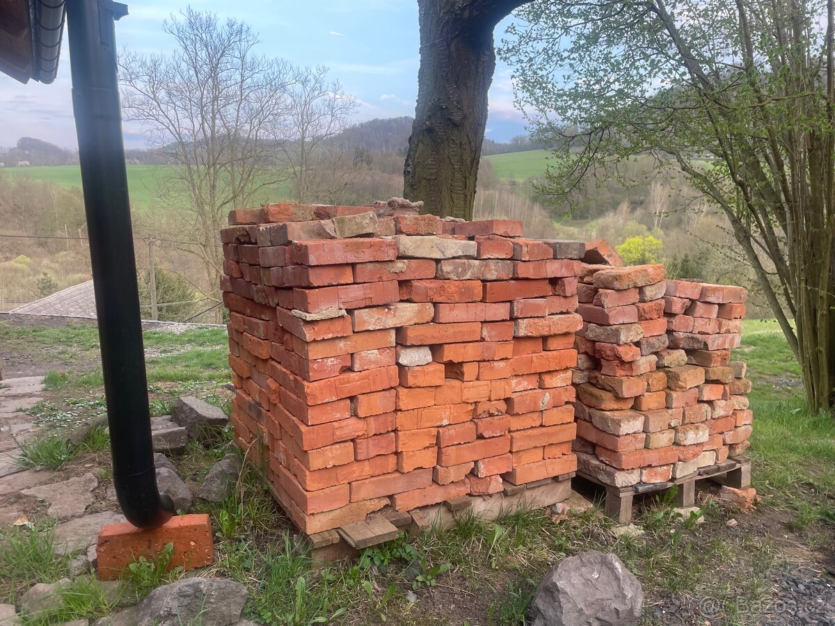 Staré cihly
