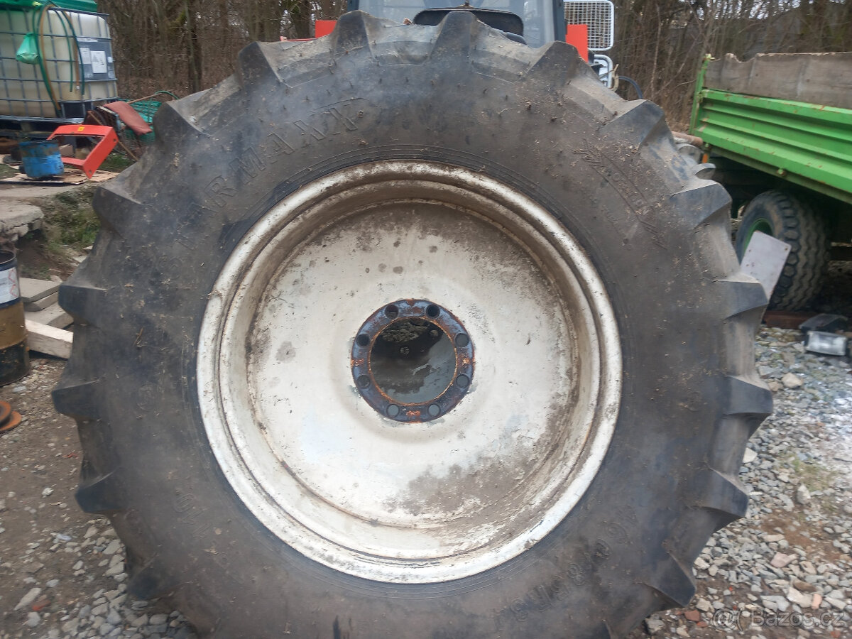 kola zetor crystal 18,4-34