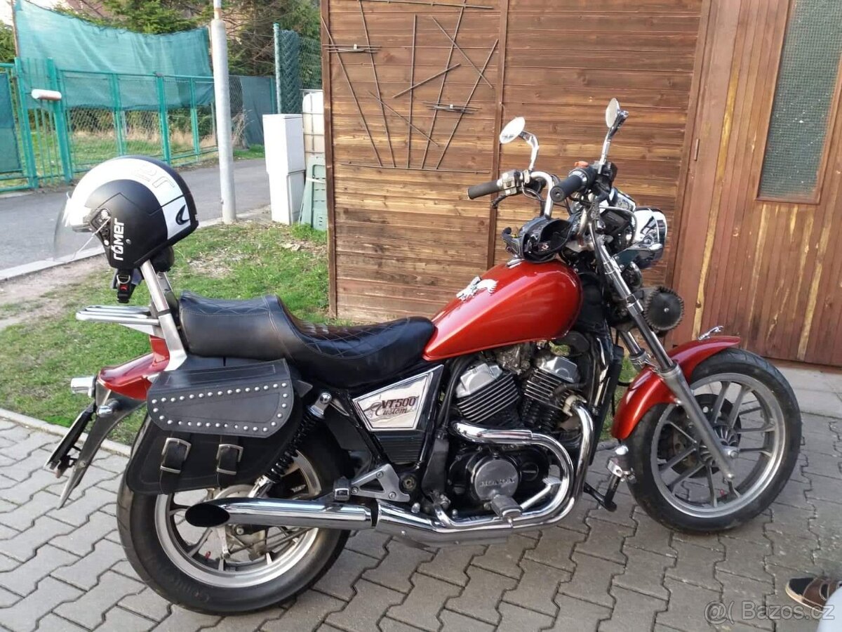 Honda VT 500 c