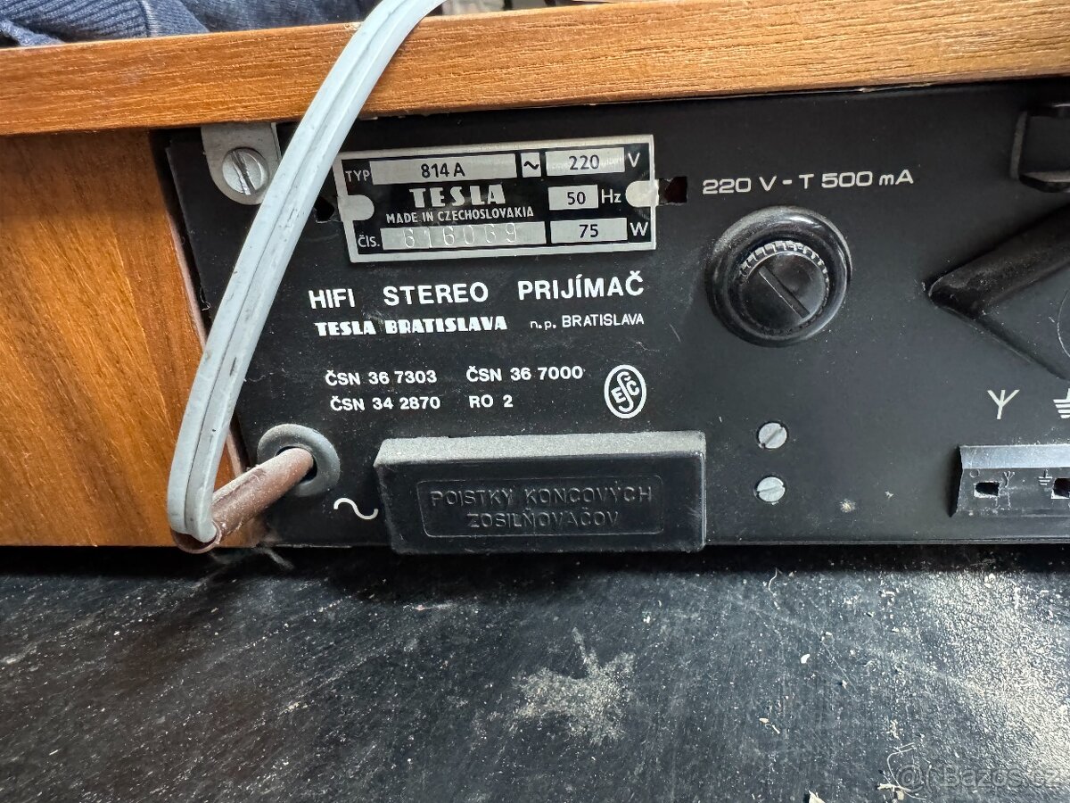 Tesla 814A funkční, kompletní, vhodný k renovaci