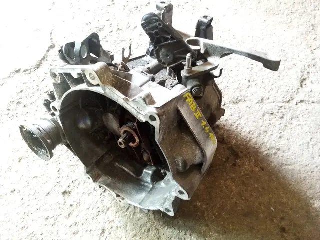 Škoda Fabia II / 2 - Převodovka 1.4, 16V, JHN