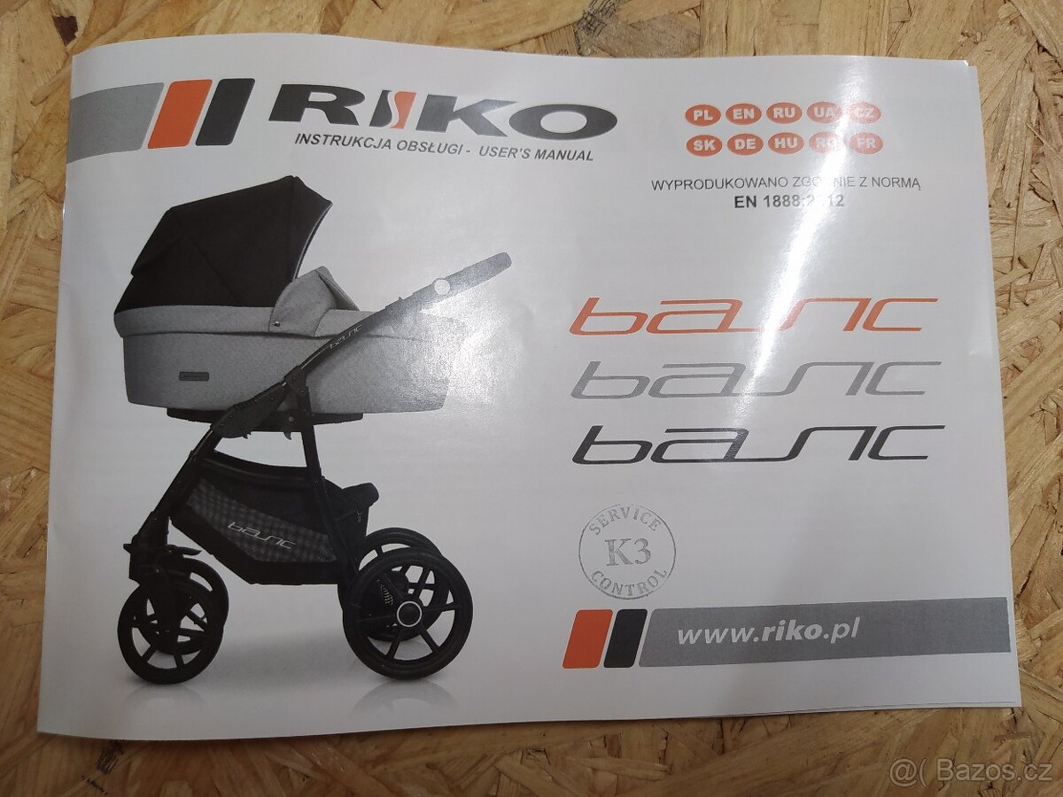 Kočárek Riko Basic Plus 2021
