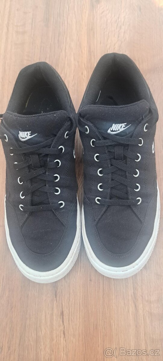 Pánské tenisky NIKE vel. 42,5