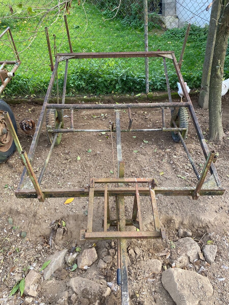 Kára za traktor