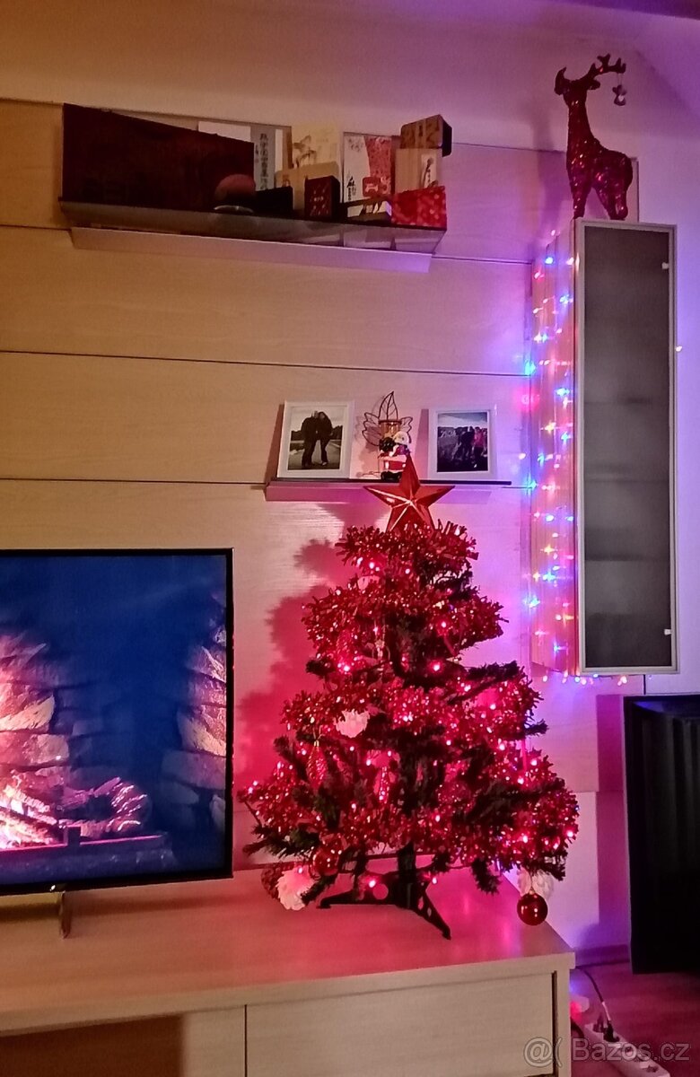 Visací obývací stěna