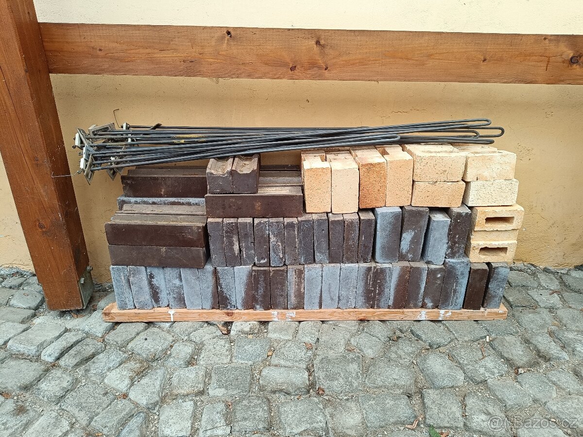 Cihly magnezitové, cihly šamotové a topná tělesa