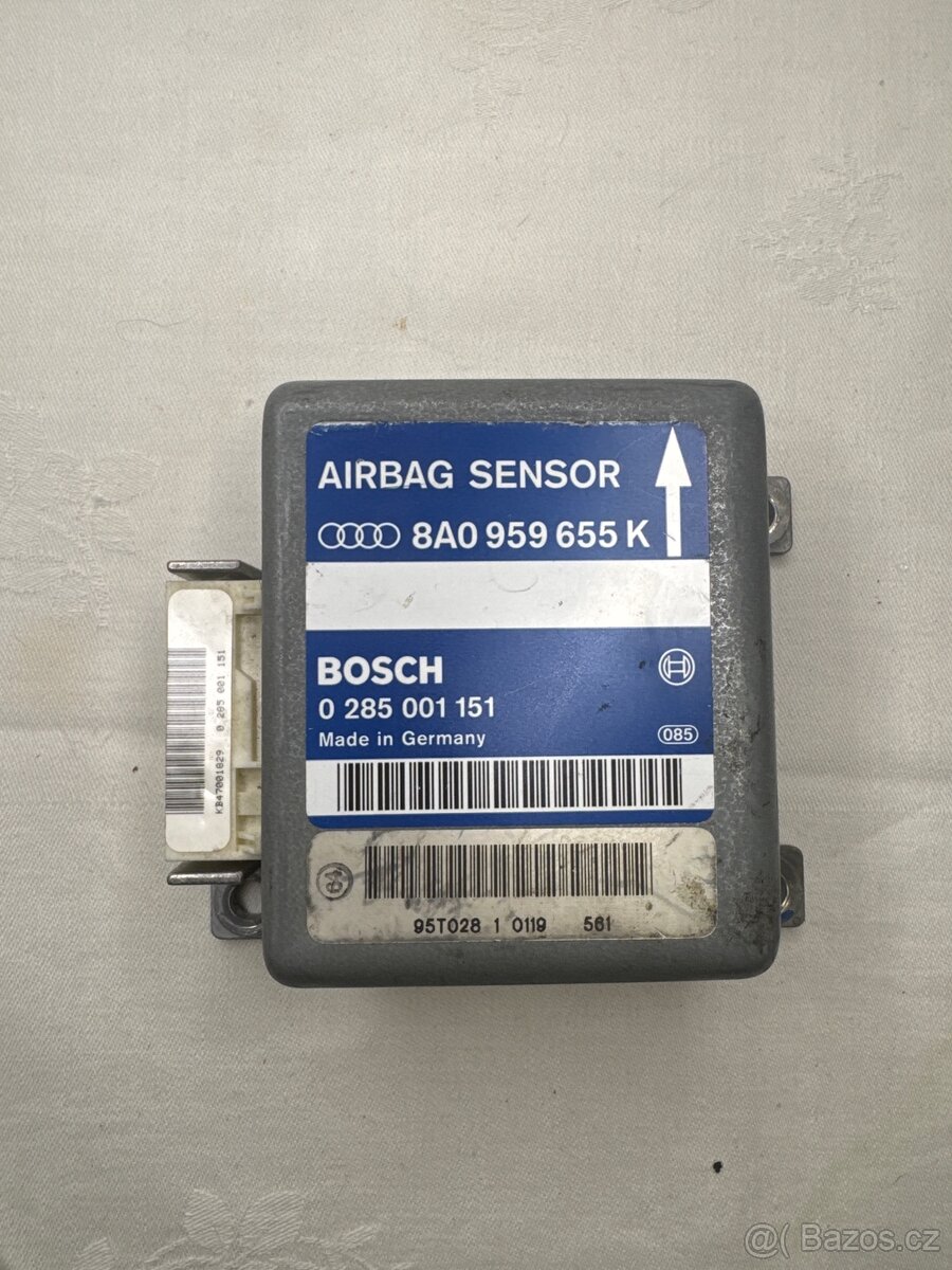 Airbagový senzor Audi A8 Bosch – originál