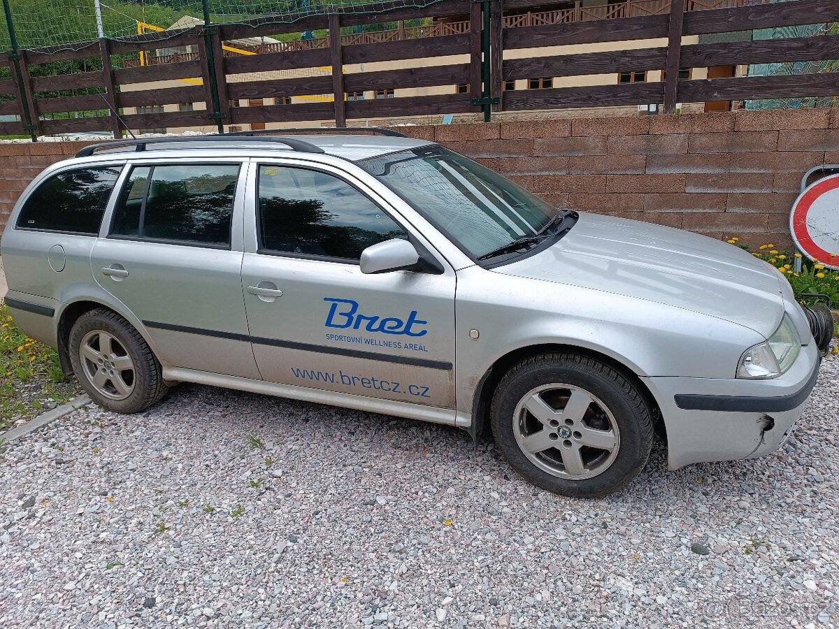 Octavia 1 , 1,6 benzin ,2007