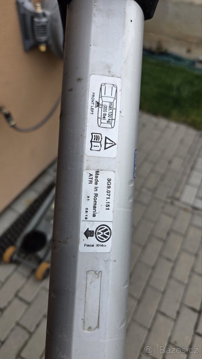 štřešní nosiče VW PASSAT 8