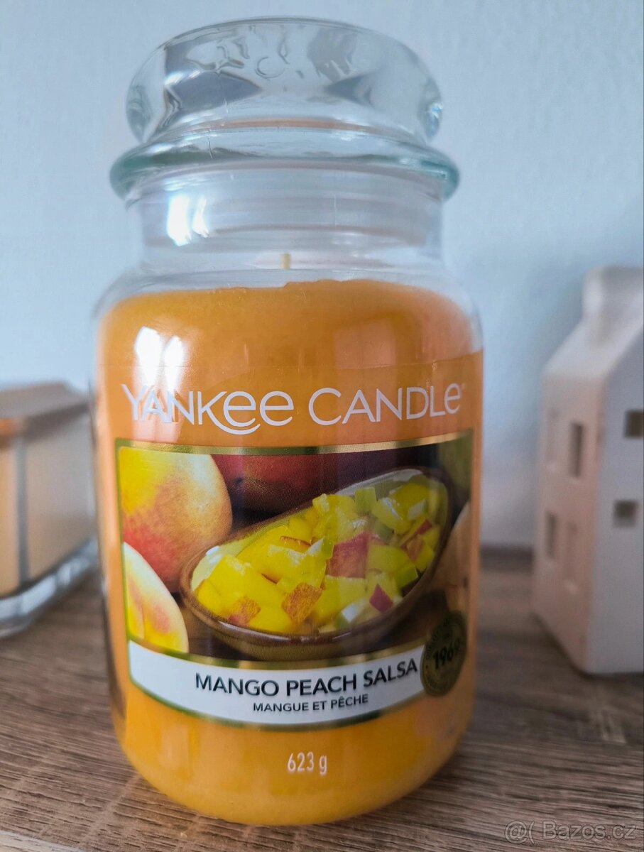 Svíčka Yankee Candle Mango peach salsa