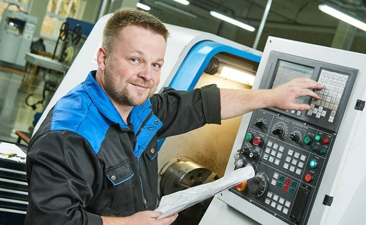Operátor CNC