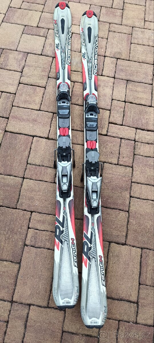 Sjezdové lyže Rossignol zenit