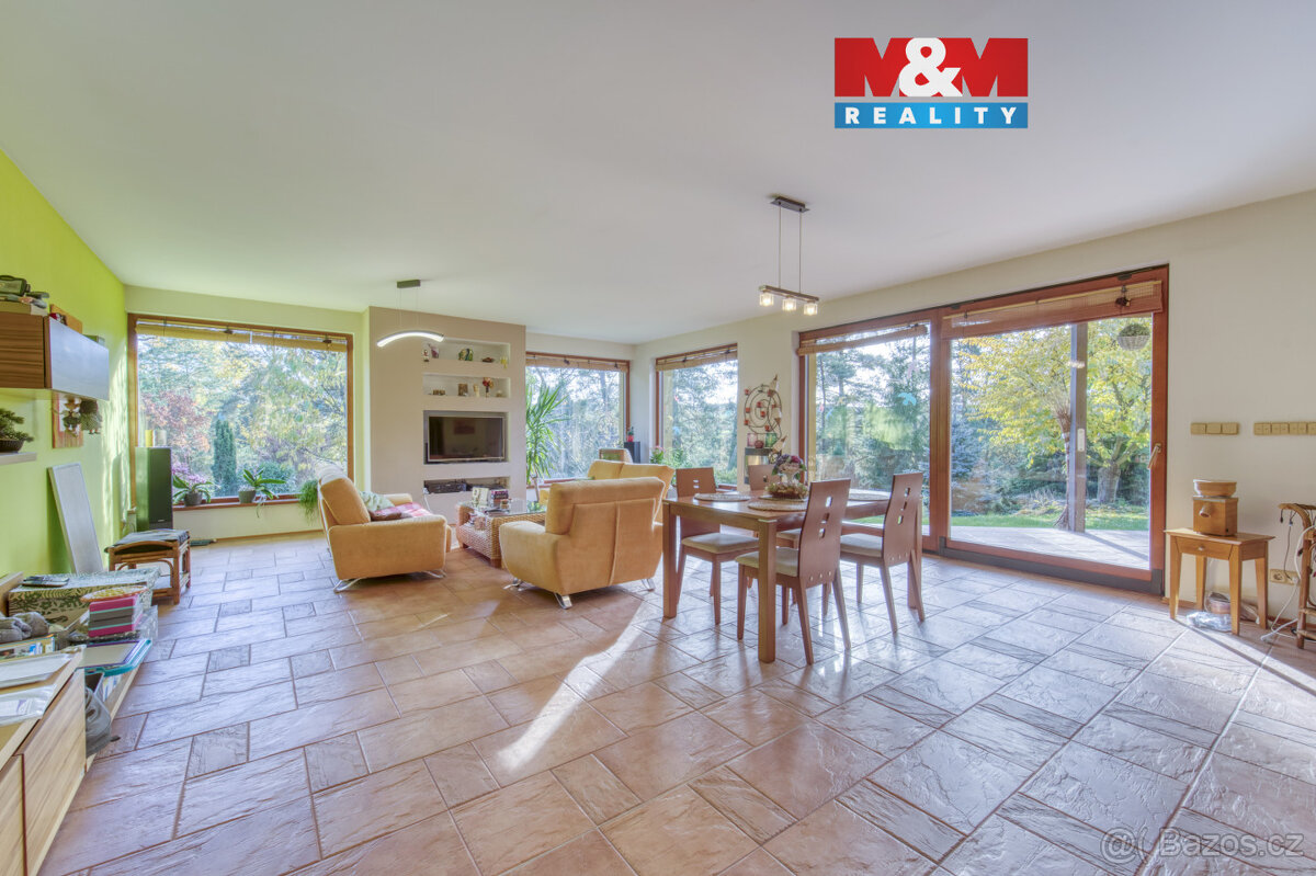 Prodej rodinného domu, 174 m², Nevřeň