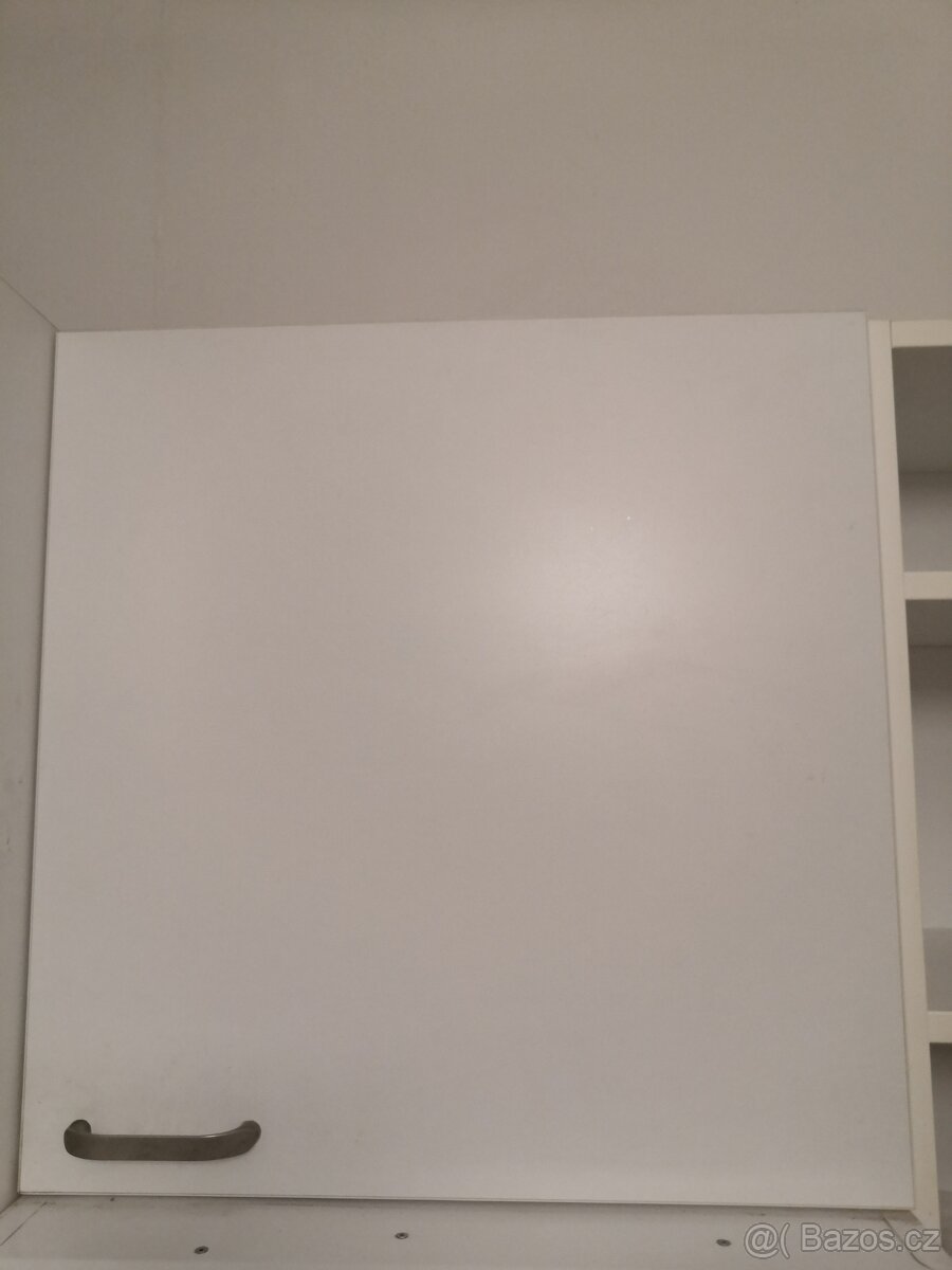 Skříňka kuchyně