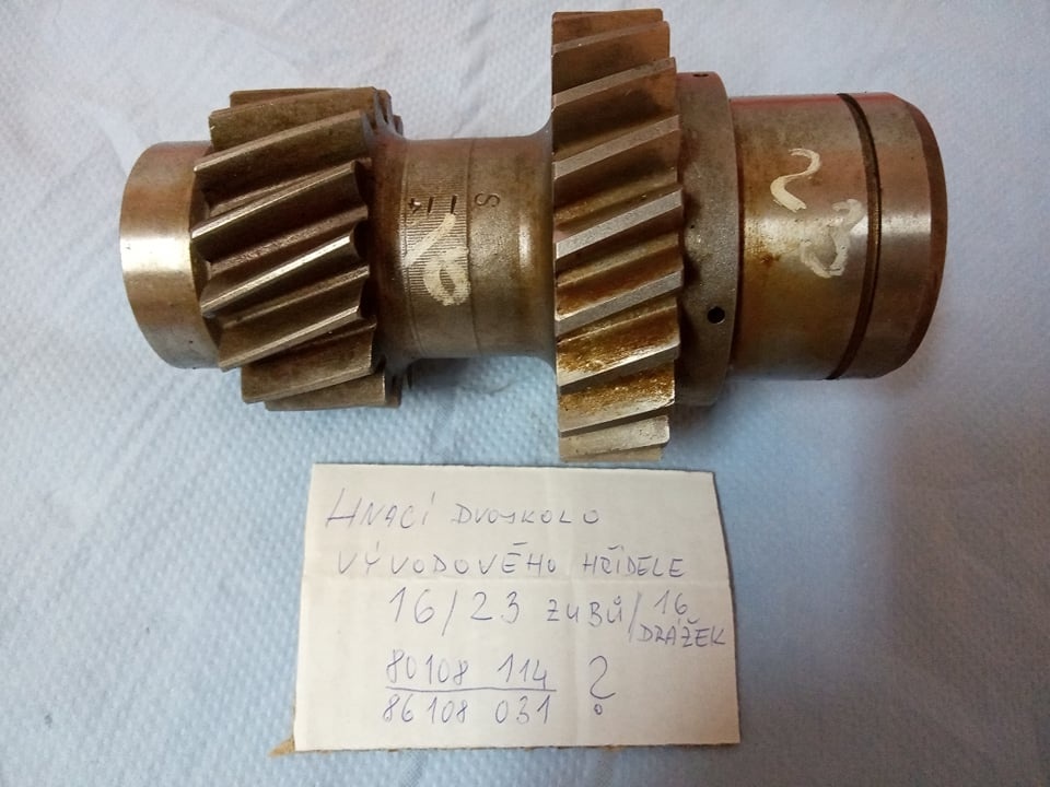 Zetor - Krystal - Hnací dvojkolo vývodového hřídele - 16/23