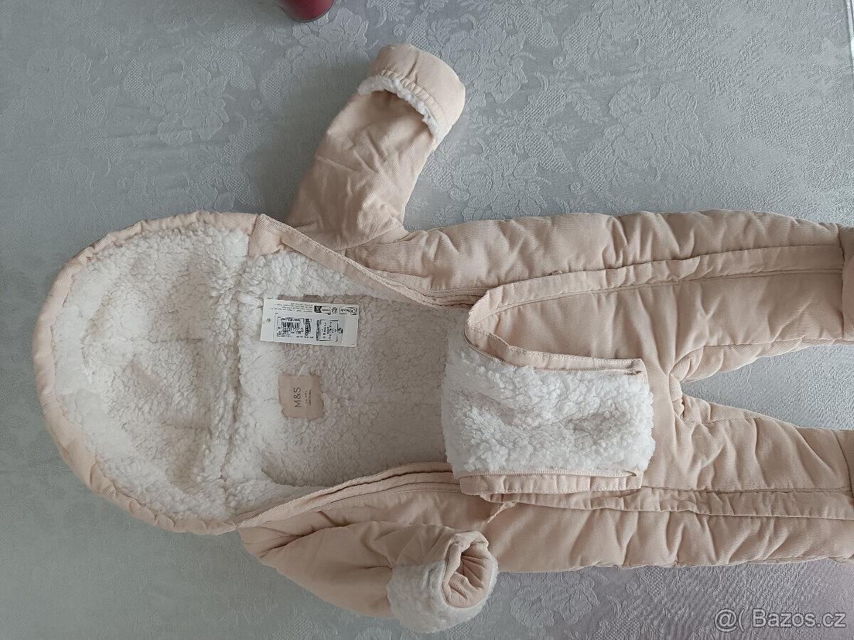 zimní kombinéza Marks Spancer nová 3-6 m