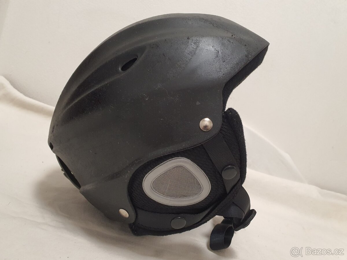 vel.57 levná značková lyžařská helma BLIZZARD