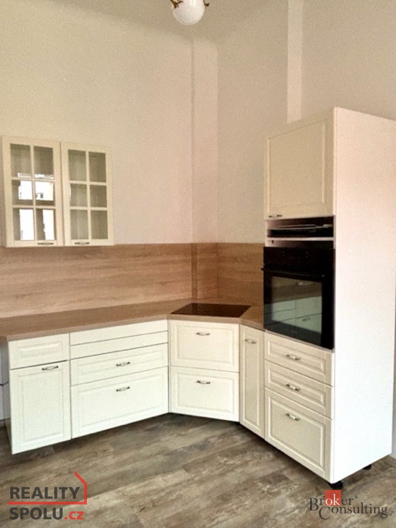 Pronájem, byty/2+1, 61 m2, Wolkerova 1512/4, 36001 Karlovy V