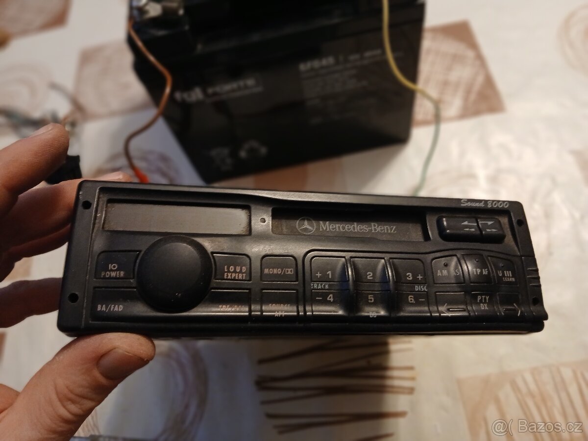 Radio origo mercedes