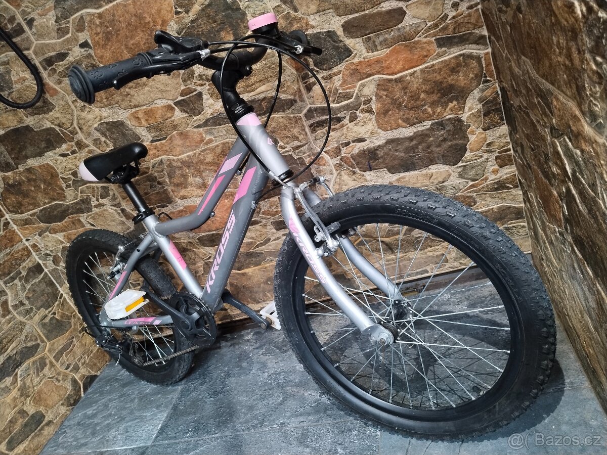 Dívčí horské kolo 20"