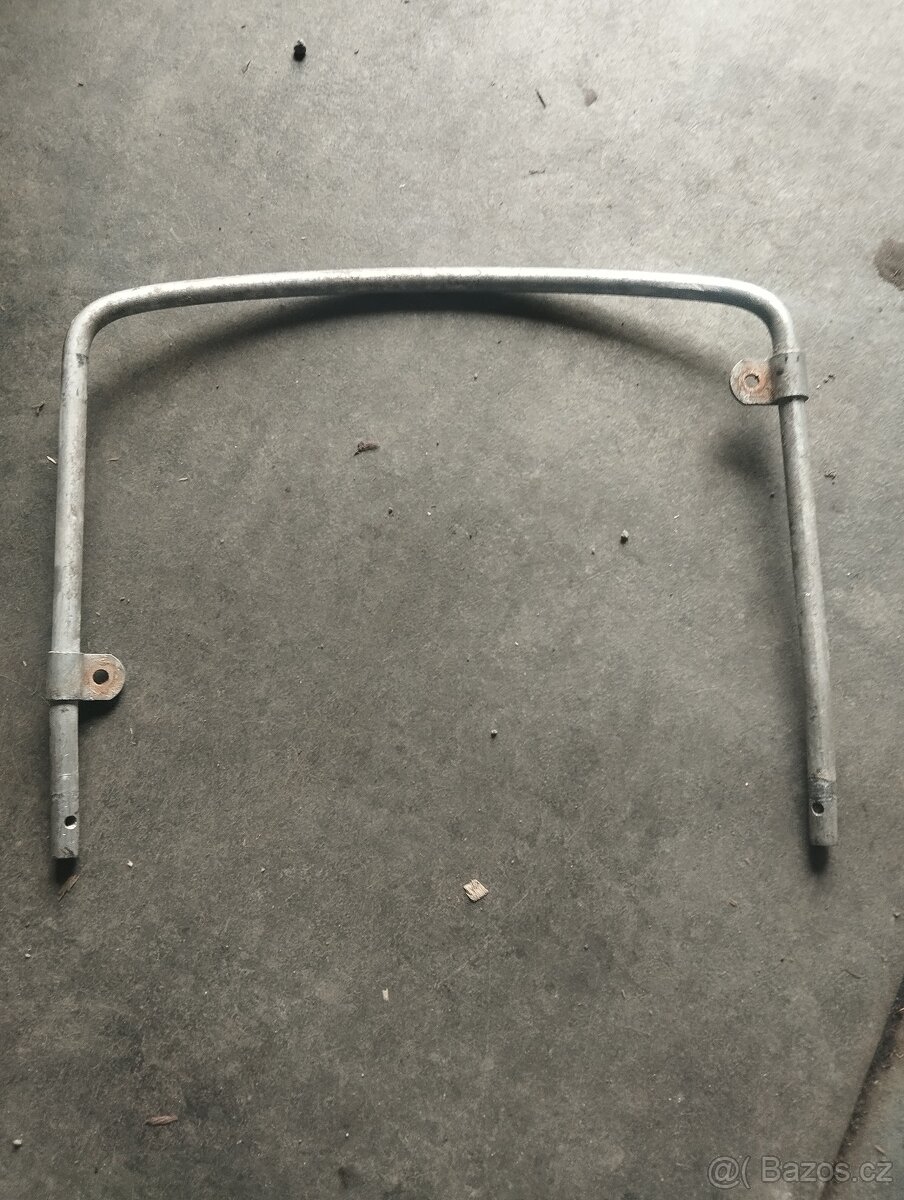 Držák plexiskla Jawa, cz