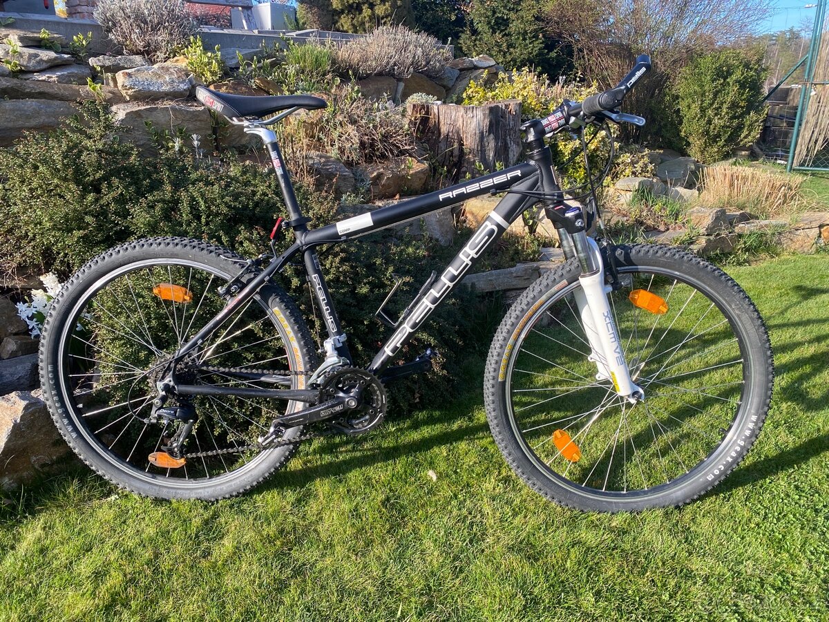 PELLS RAZZER 26” M