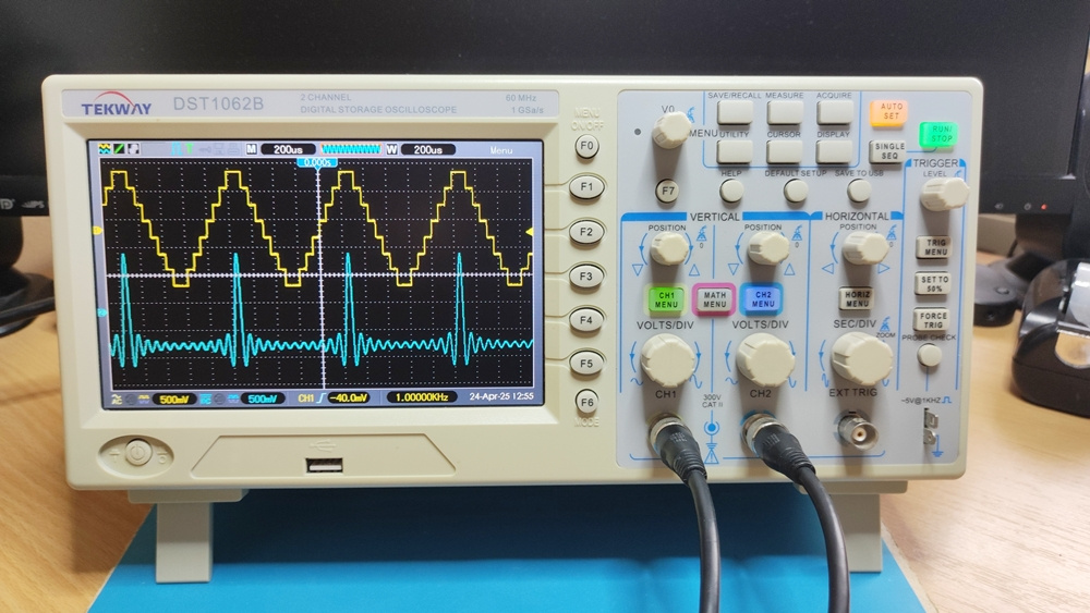 Osciloskop TEKWAY DST1062B 2x60MHz se záznamem