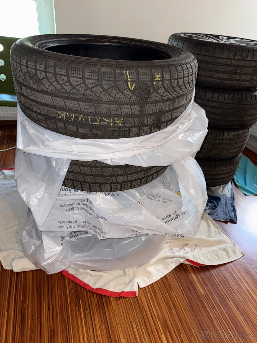 Zimní pneu Pirelli P Zero Winter 245/45 R19'' 102H M+S 2