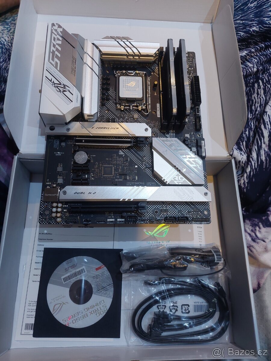 Herní deska Asus ROG STRIX B660-A GAMING WIFI D4