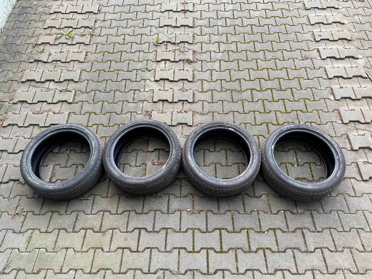 Goodyear 205 45 R18 90V letní