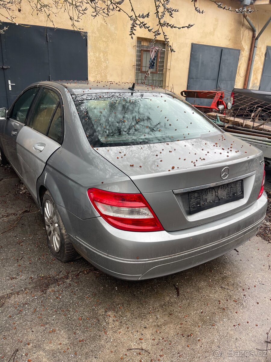 Mercedes benz C 204