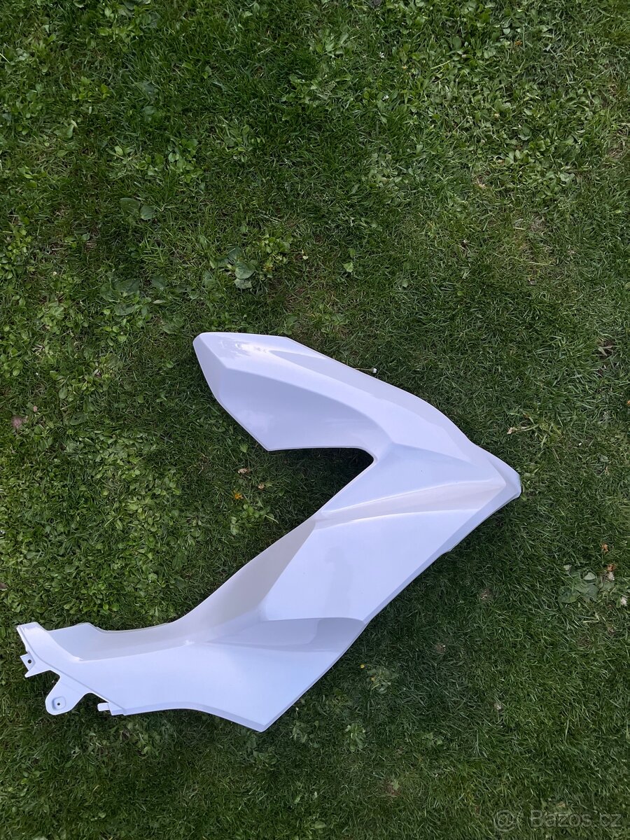 Pravý horní plast - Honda PCX - NOVÝ