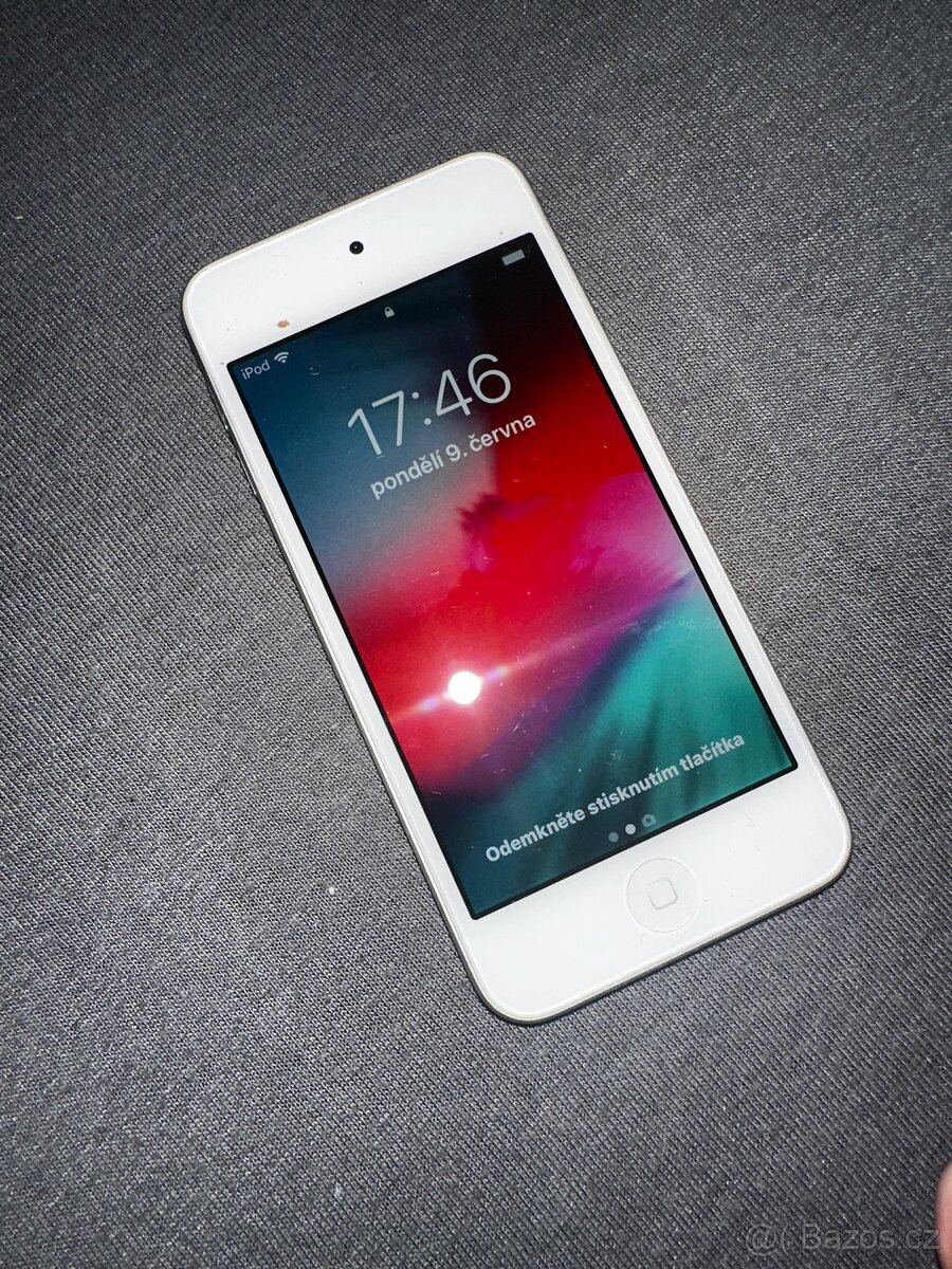 iPod touch 6th