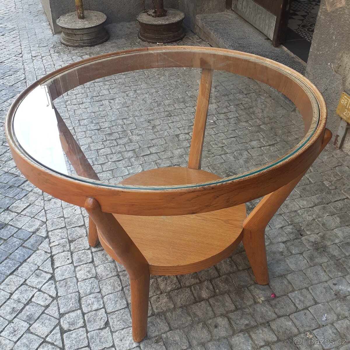 STOLEK KROPAČEK KOŽELKA -