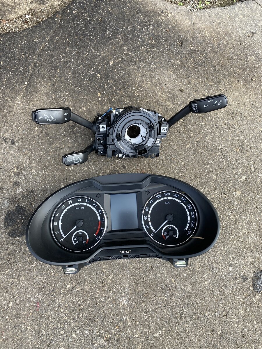 Škoda octavi 3 budiky páčky