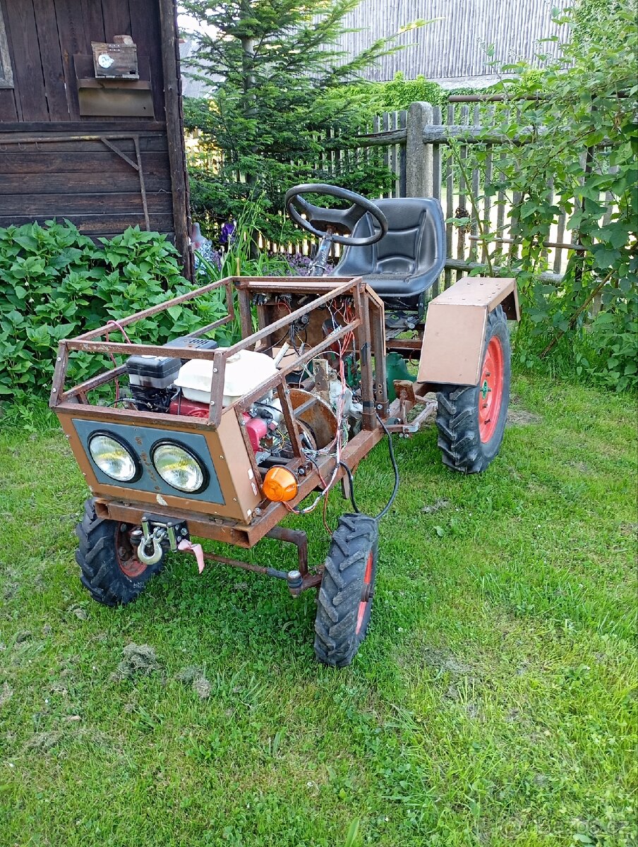 Traktůrek domácí výroby