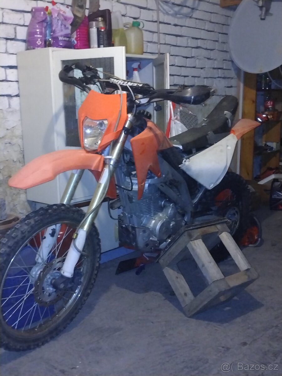 Enduro 250